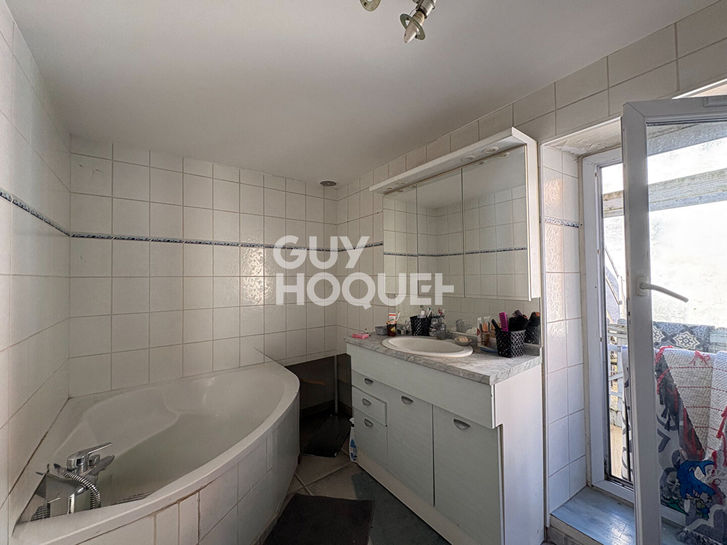 Maison 135m² habitable - garage - jardin - travaux à prévoir