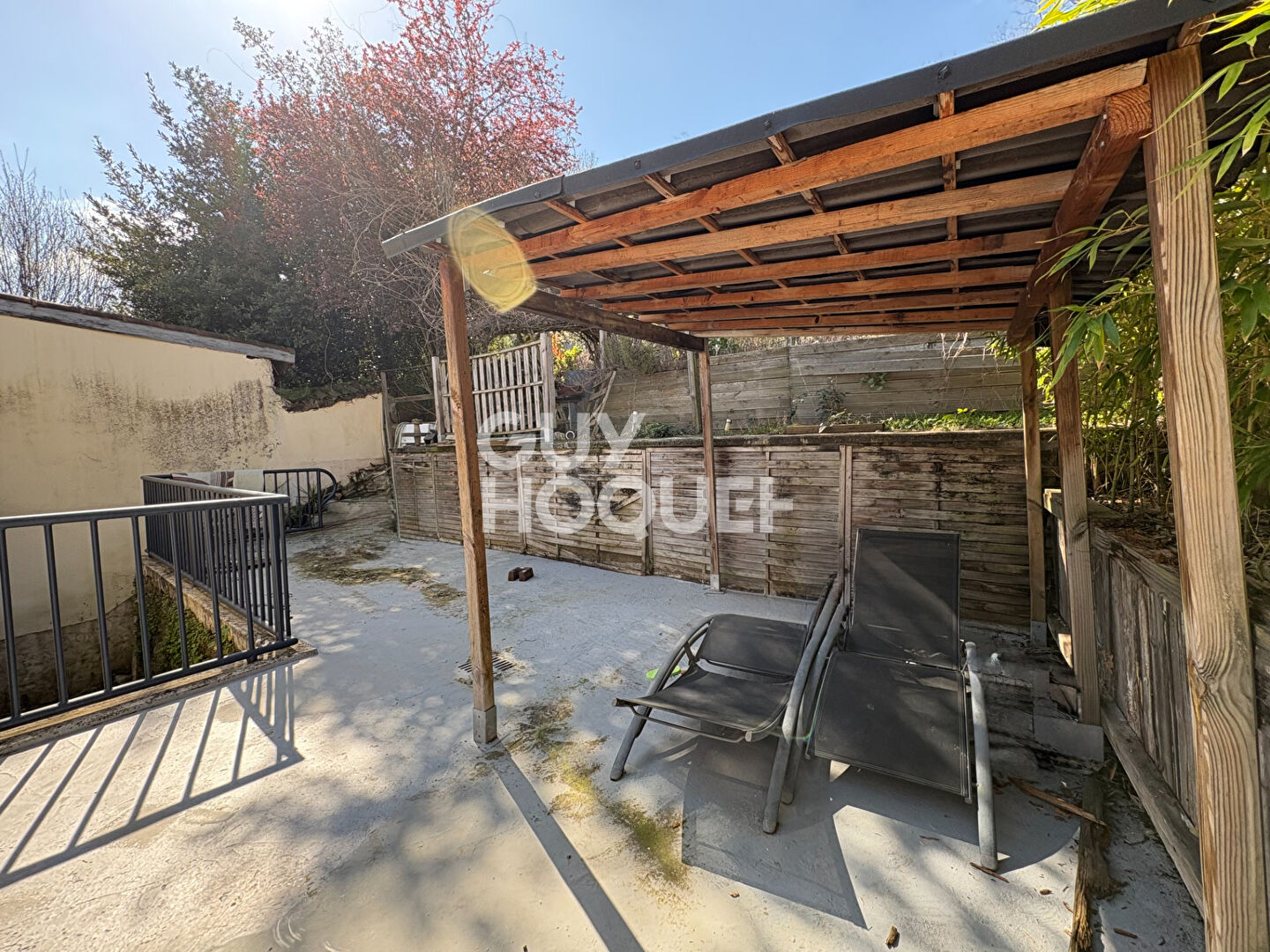 Maison 135m² habitable - garage - jardin - travaux à prévoir