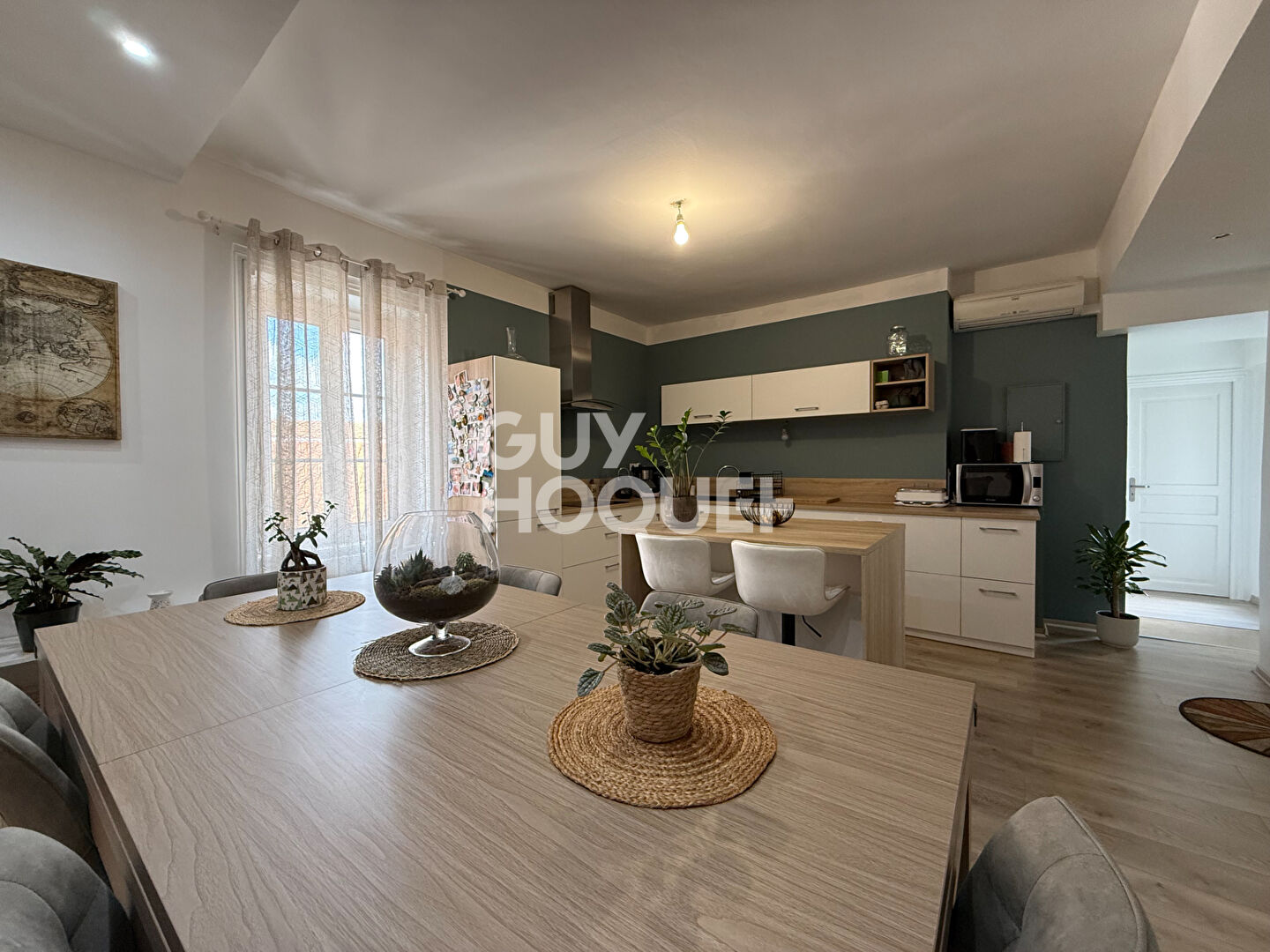 Appartement T2 Bis au centre  d'Echalas de 73.27 m2