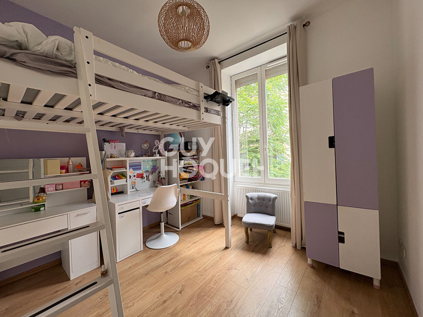 Appartement esprit loft T4 avec terrasse et garage double - coeur de ville