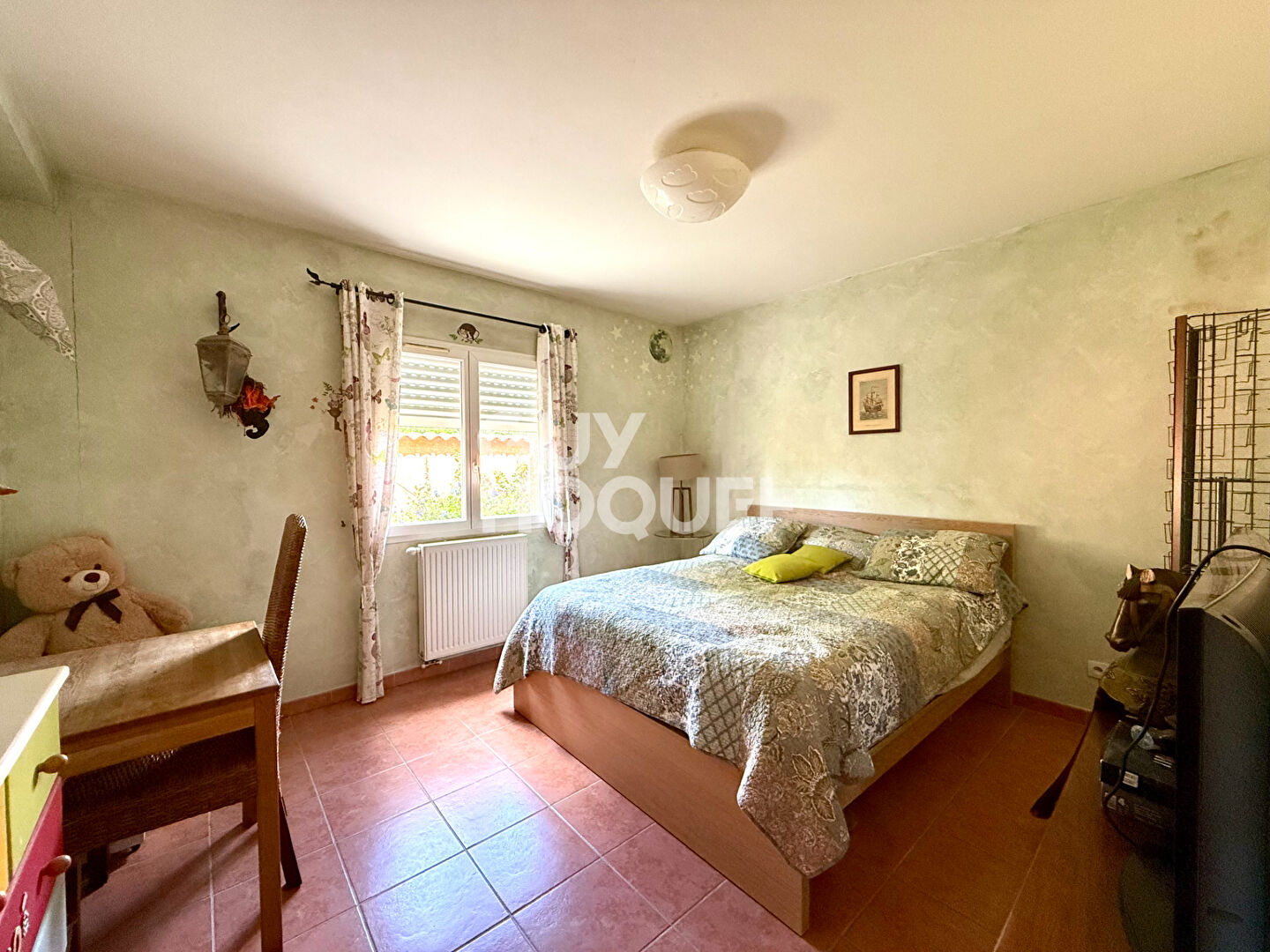 Rare à Vourles Villa de 5 pièces 199 m2 avec piscine et garage double