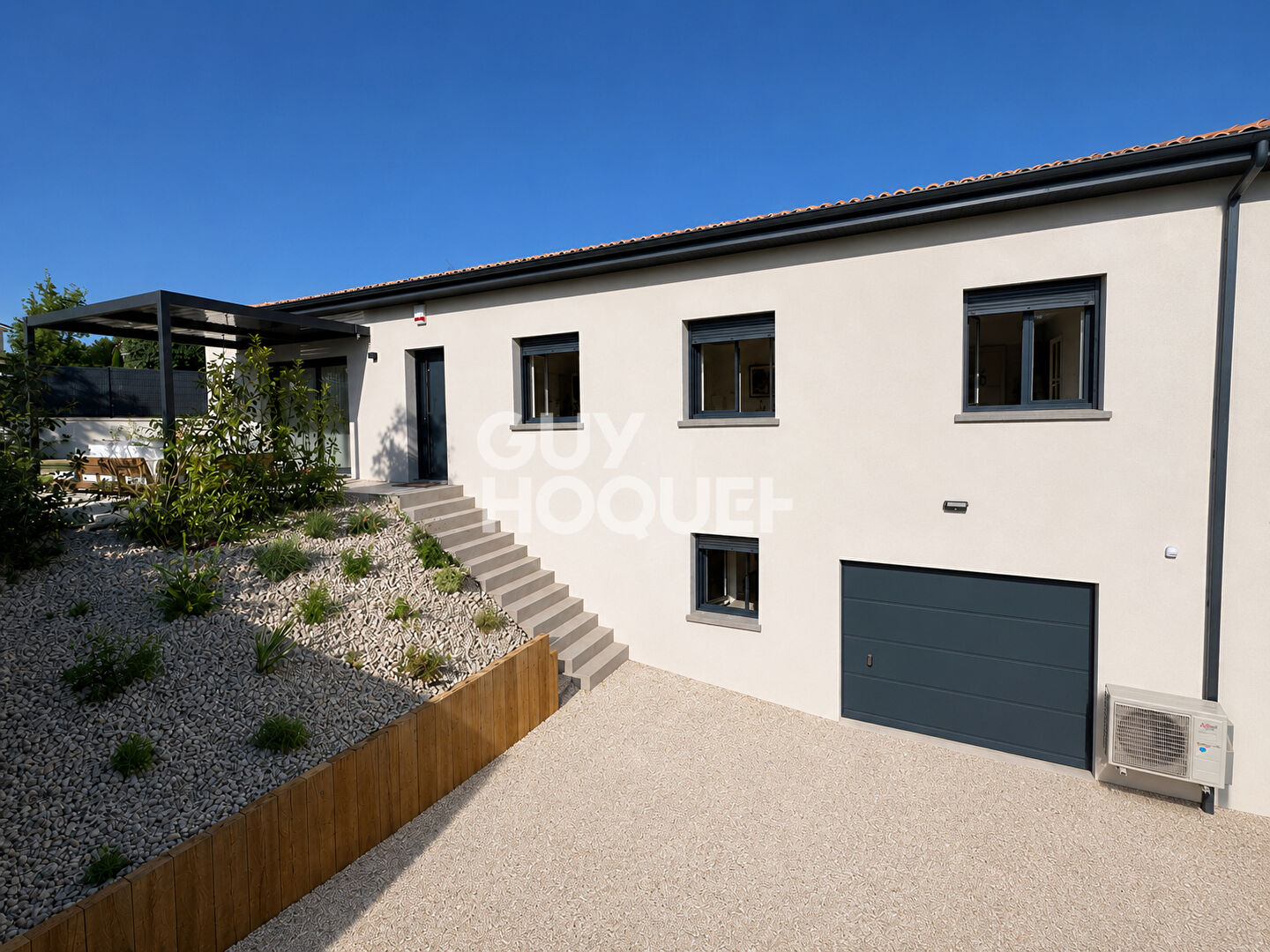 Villa contemporaine récente d'exception
