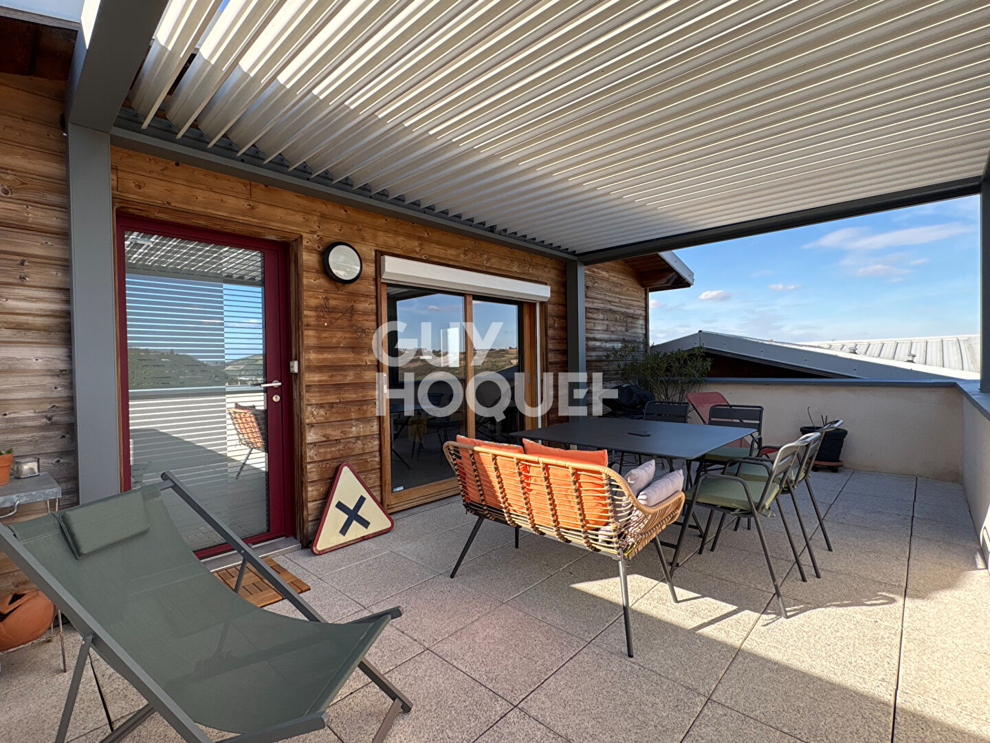 Appartement T4 climatisé de 95m² dernier étage avec terrasse et garage double - Loire-sur-Rhône Clos de Beauregard