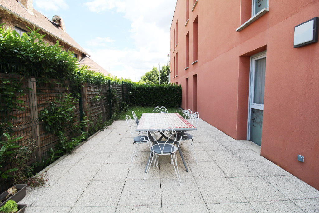 Piscine De Mornant 69 Location Appartement Mornant Avec Guy Hoquet