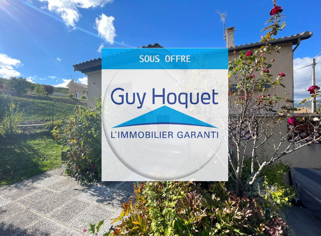 Maison 75m² avec combles aménageables.