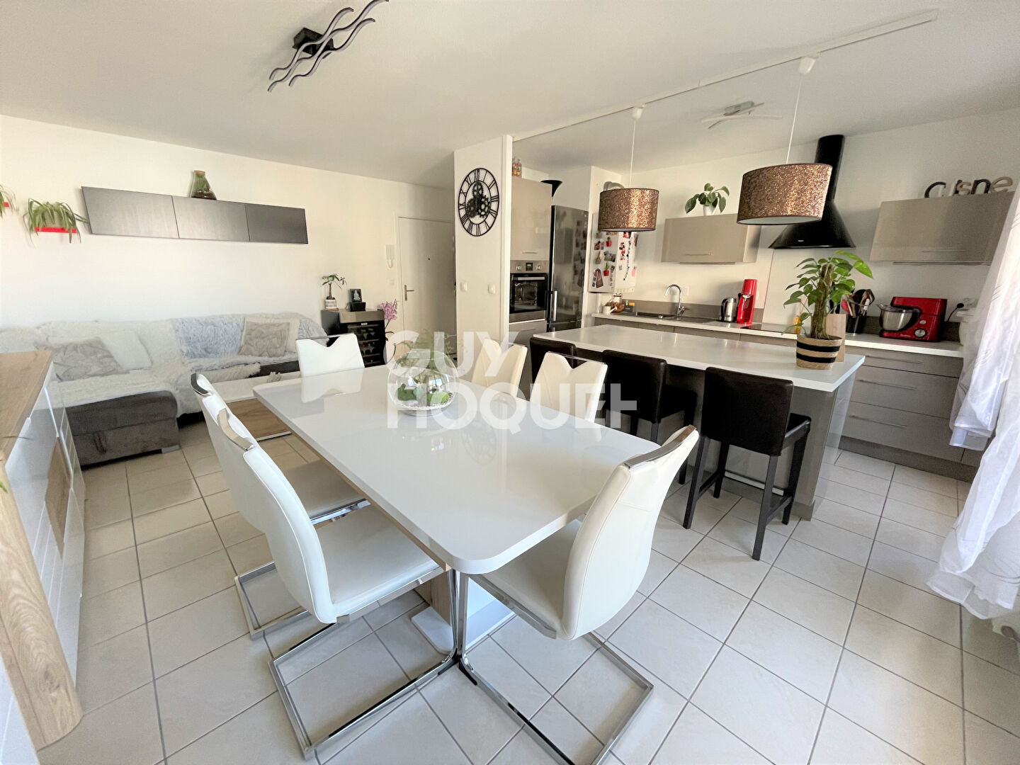 Appartement Vénissieux limite Lyon 8ème - 3 pièce(s) 63m² avec garage.