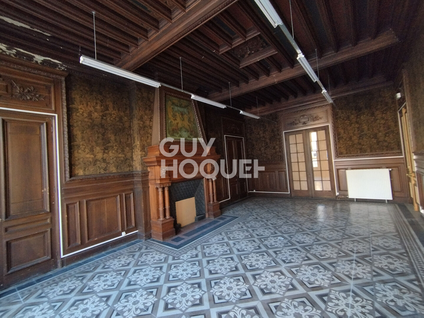 Belle bâtisse  à découvrir