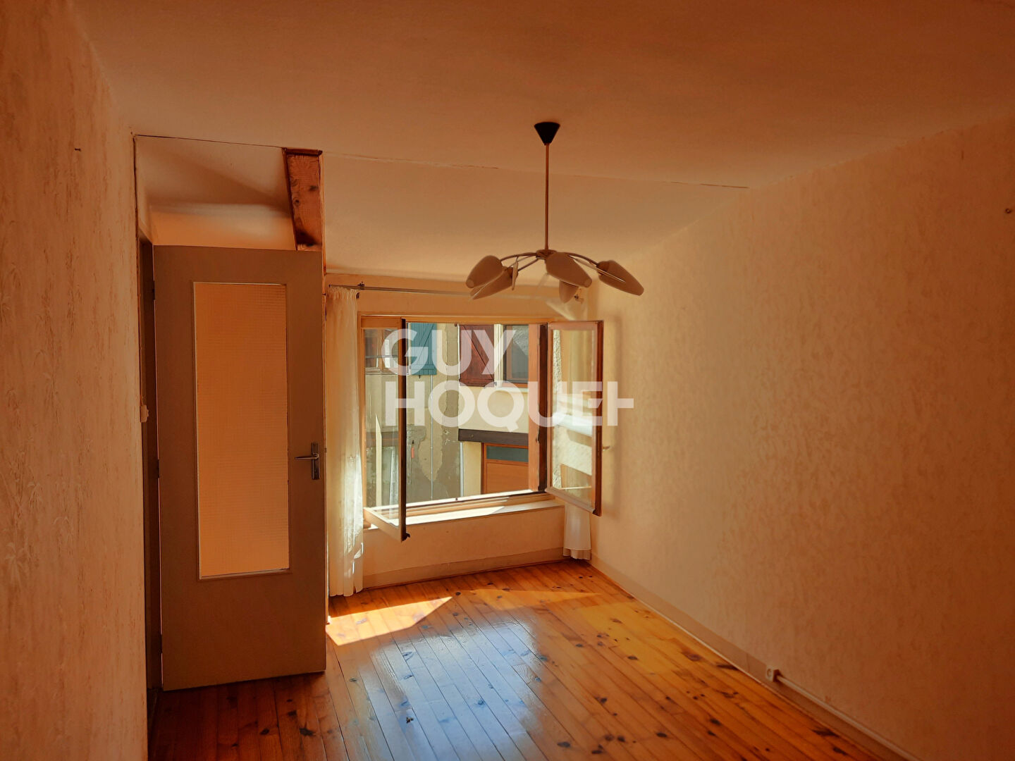 Longes centre, Maison de village avec jardin !