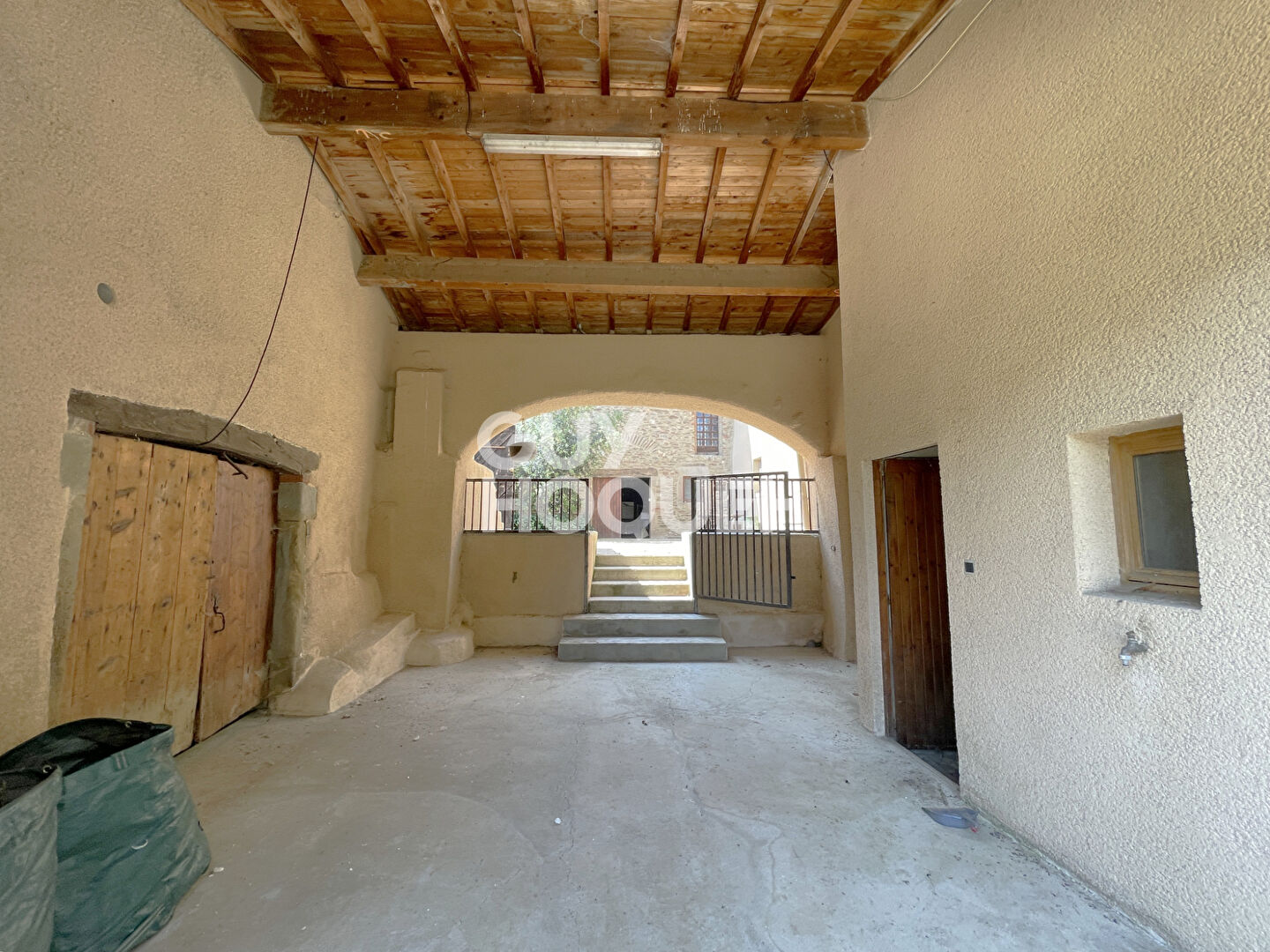 Dizimieux ! Agréable maison familiale avec dépendances