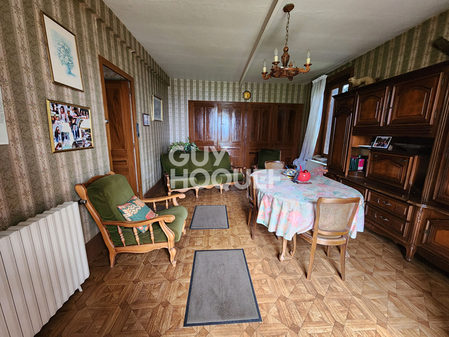 Maison  avec dépendances Chagnon