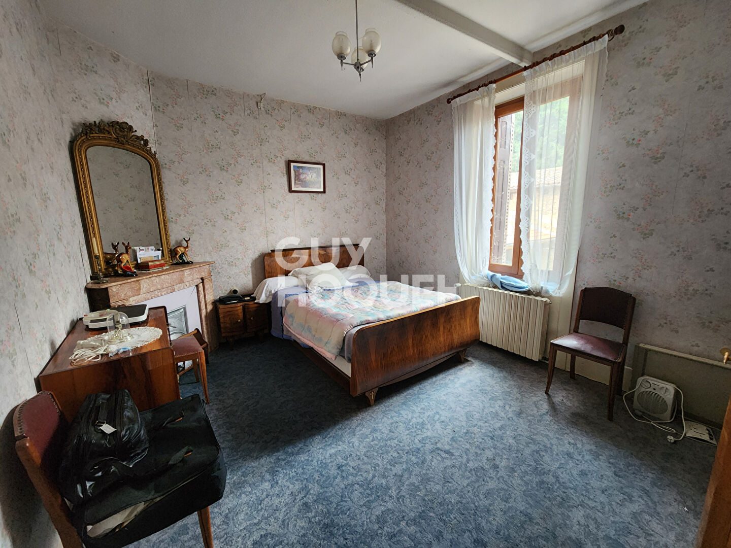 Maison  avec dépendances Chagnon