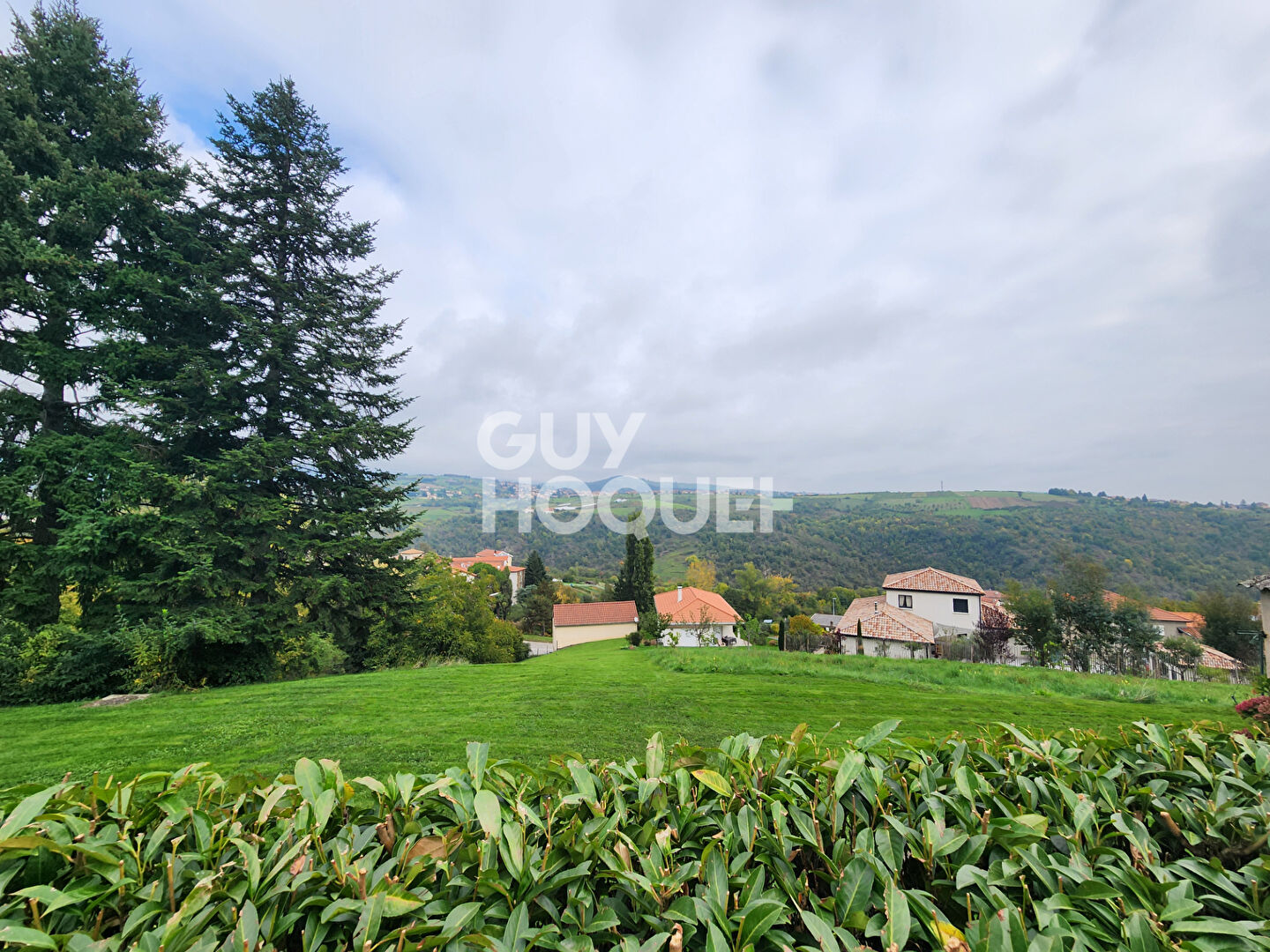 Maison  avec dépendances Chagnon