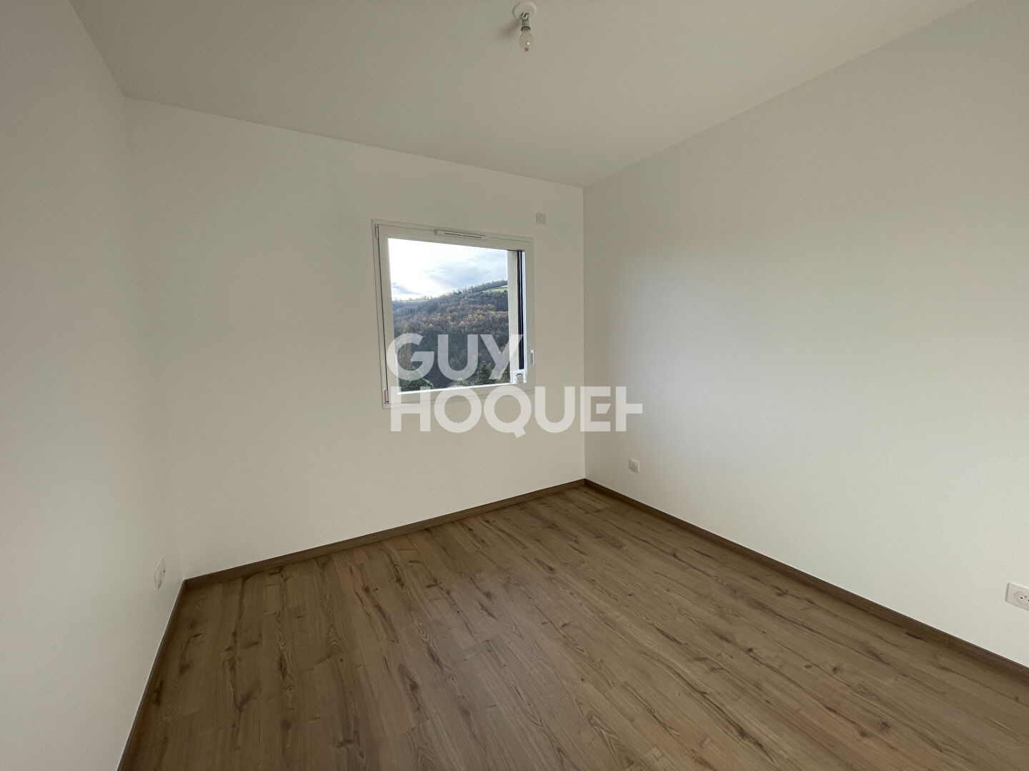 Maison neuve de 2025, de type 5 avec jardin et vue