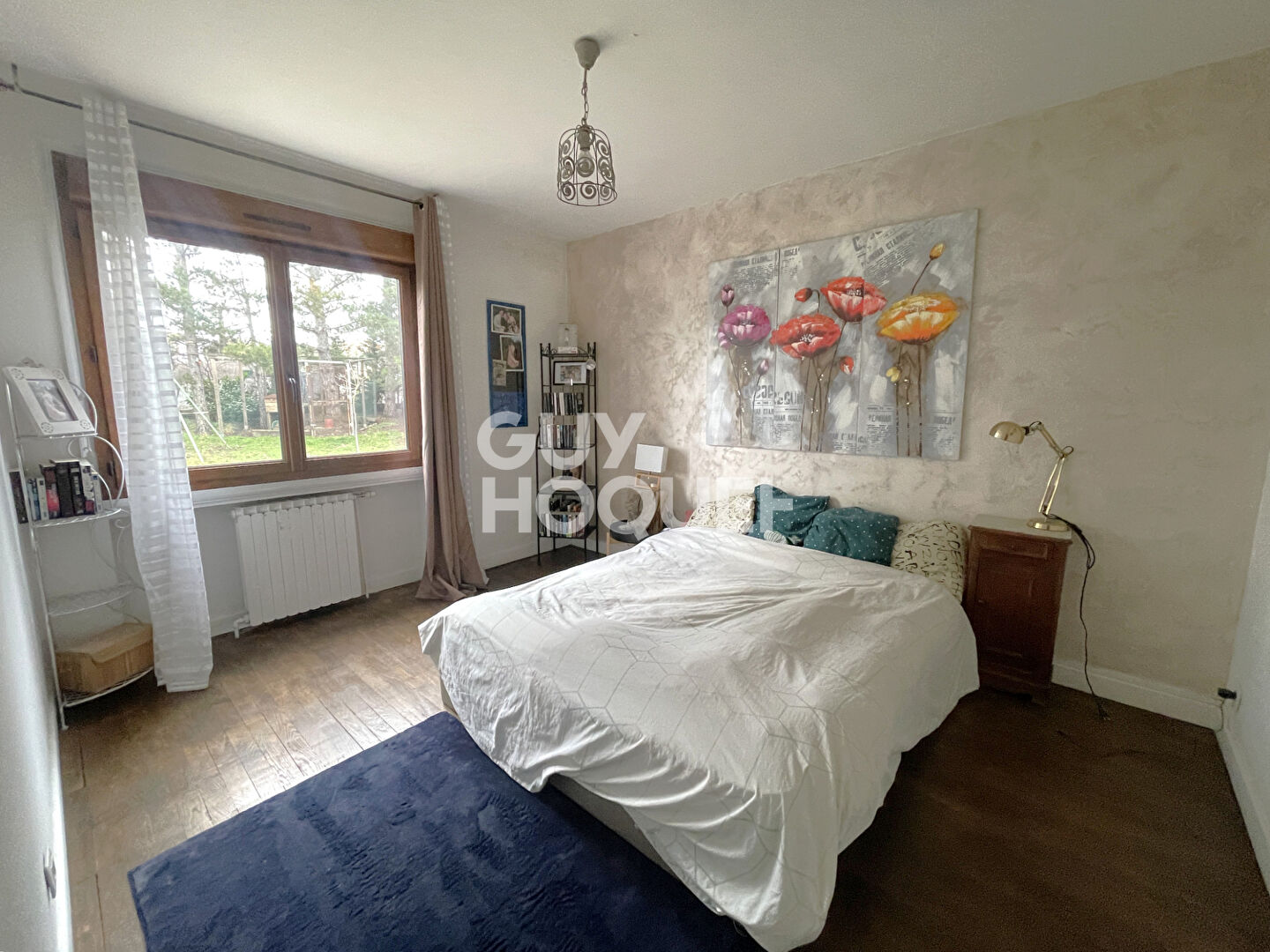 Maison familiale avec piscine, terrain de 1503 m²