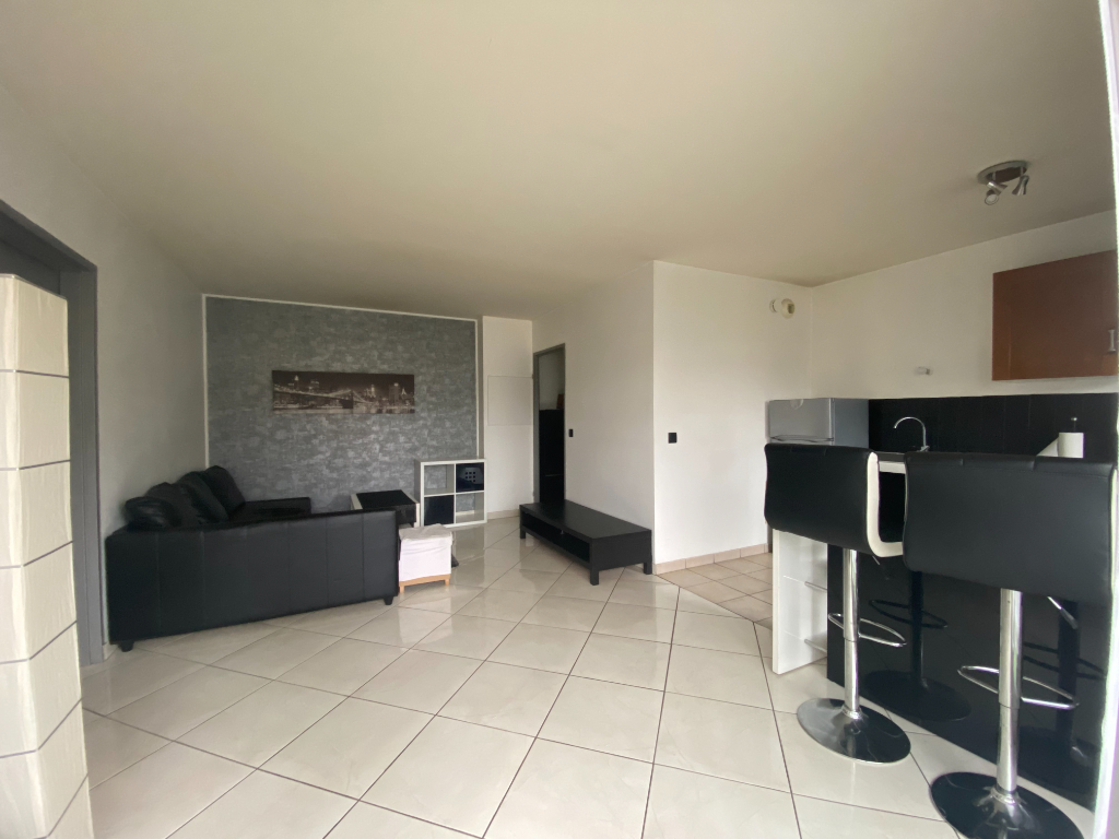 Appartement Grigny 2 pièce(s)