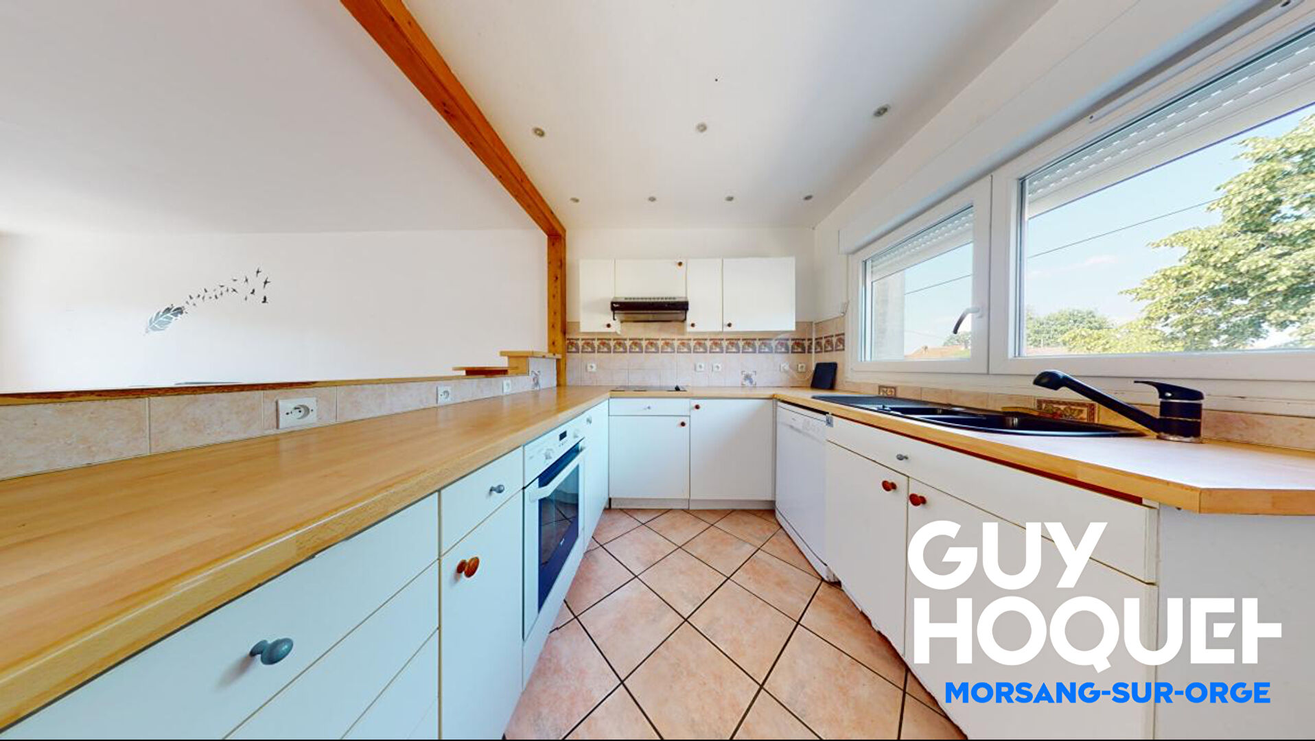 Appartement Sainte Genevieve Des Bois 5 pièce(s)