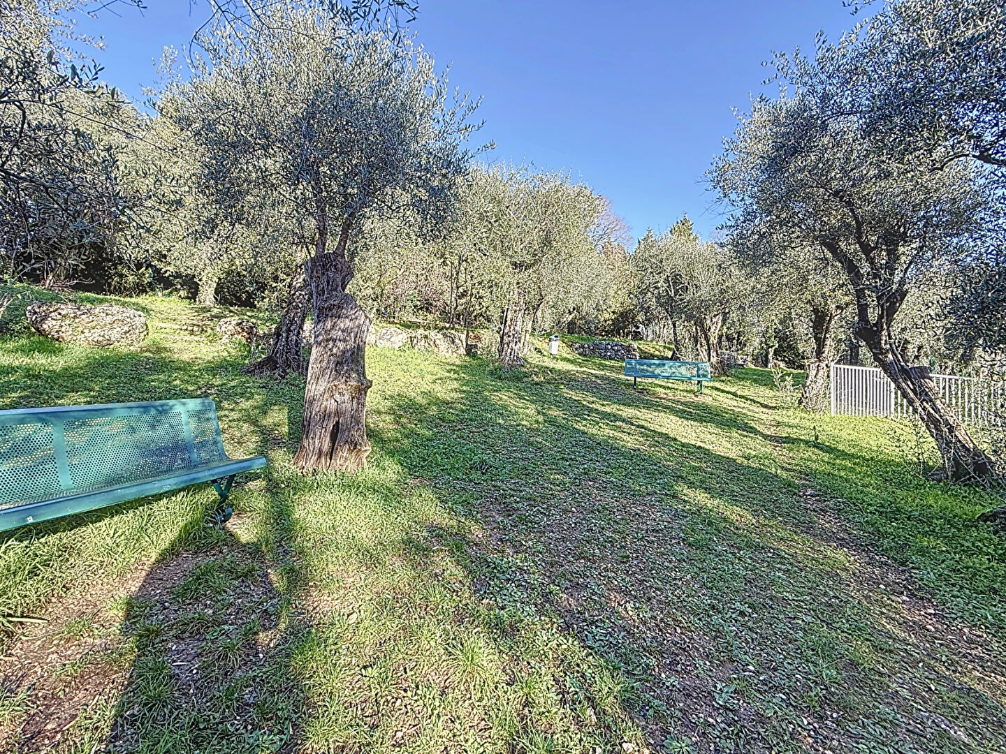 À vendre : Appartement spacieux de 4 pièces à Grasse, Les micocouliers