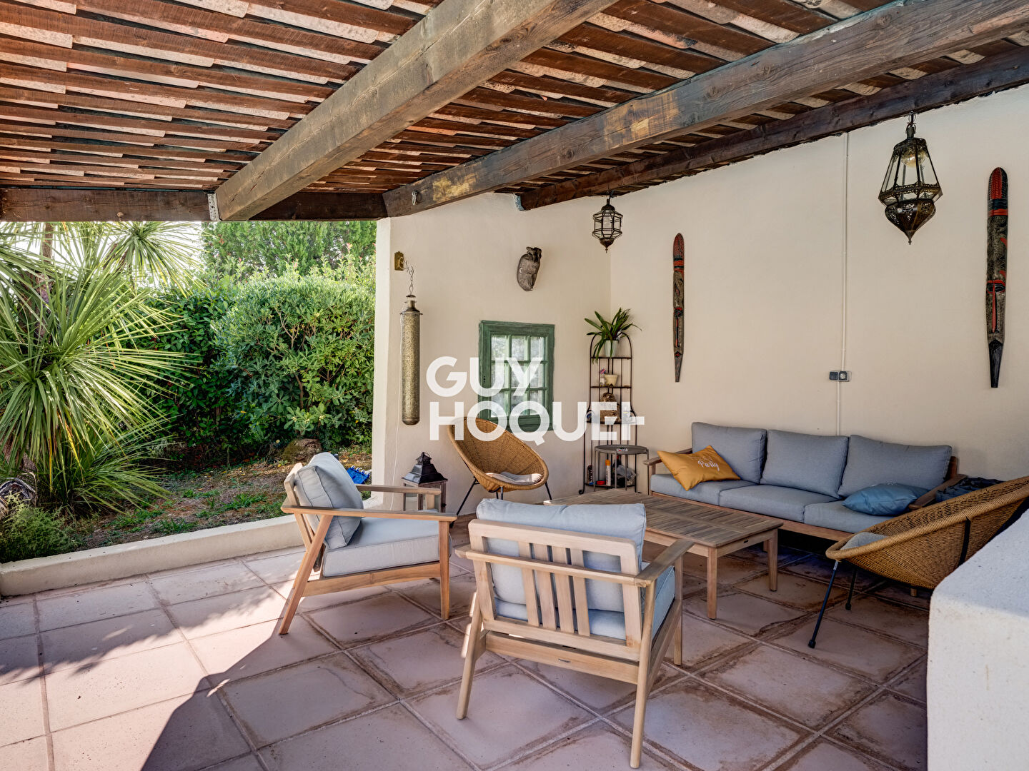 Villa rénovée avec élégance dans un quartier prisé de Mouans-Sartoux