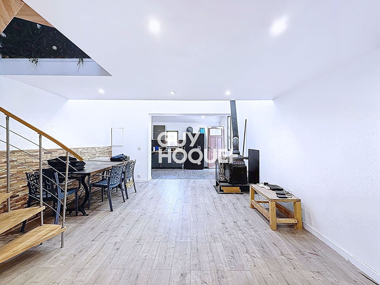 Charmante Maison à Vendre à Fayence - Guy Hoquet