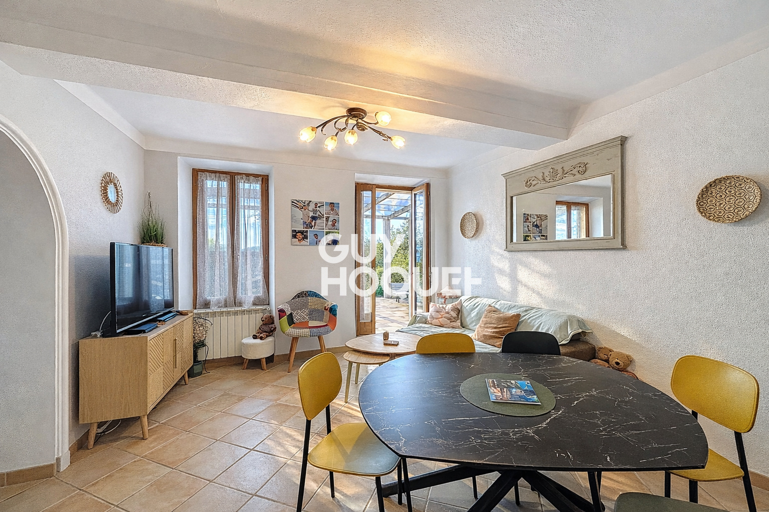 Exclusivité à Grasse : Superbe appartement 5 pièces avec garage et terrasse