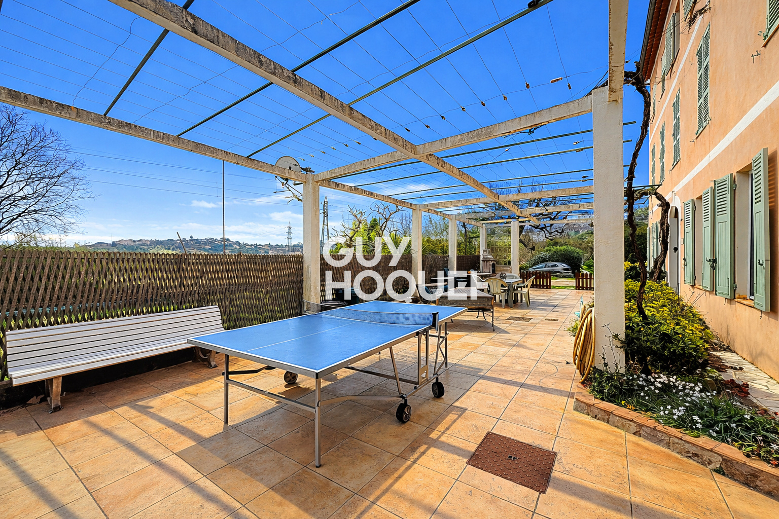 Exclusivité à Grasse : Superbe appartement 5 pièces avec garage et terrasse