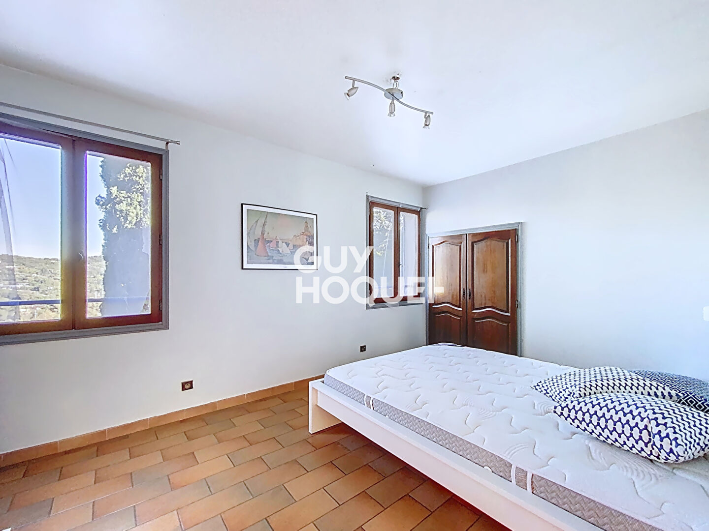 Maison à vendre à Grasse - 5 pièces avec piscine