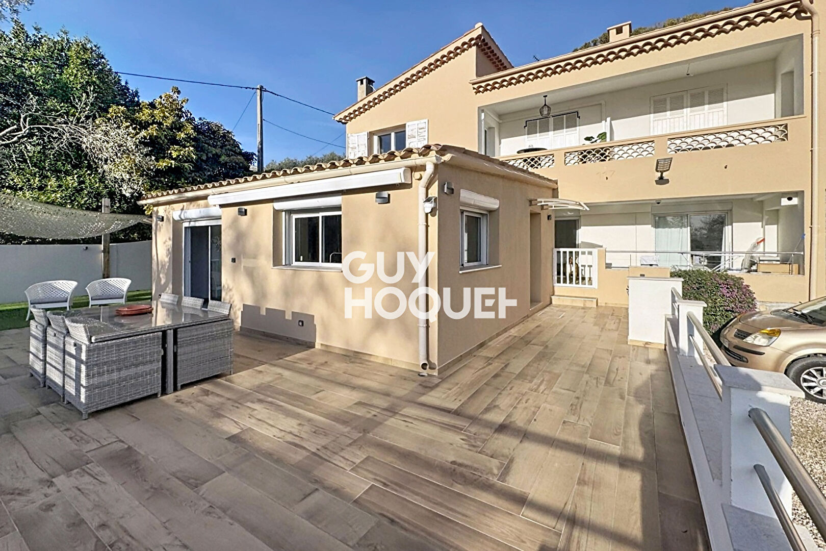 EXCLUSIVITE - Mougins Proche de l'accès A8 et des écoles et de Cannes