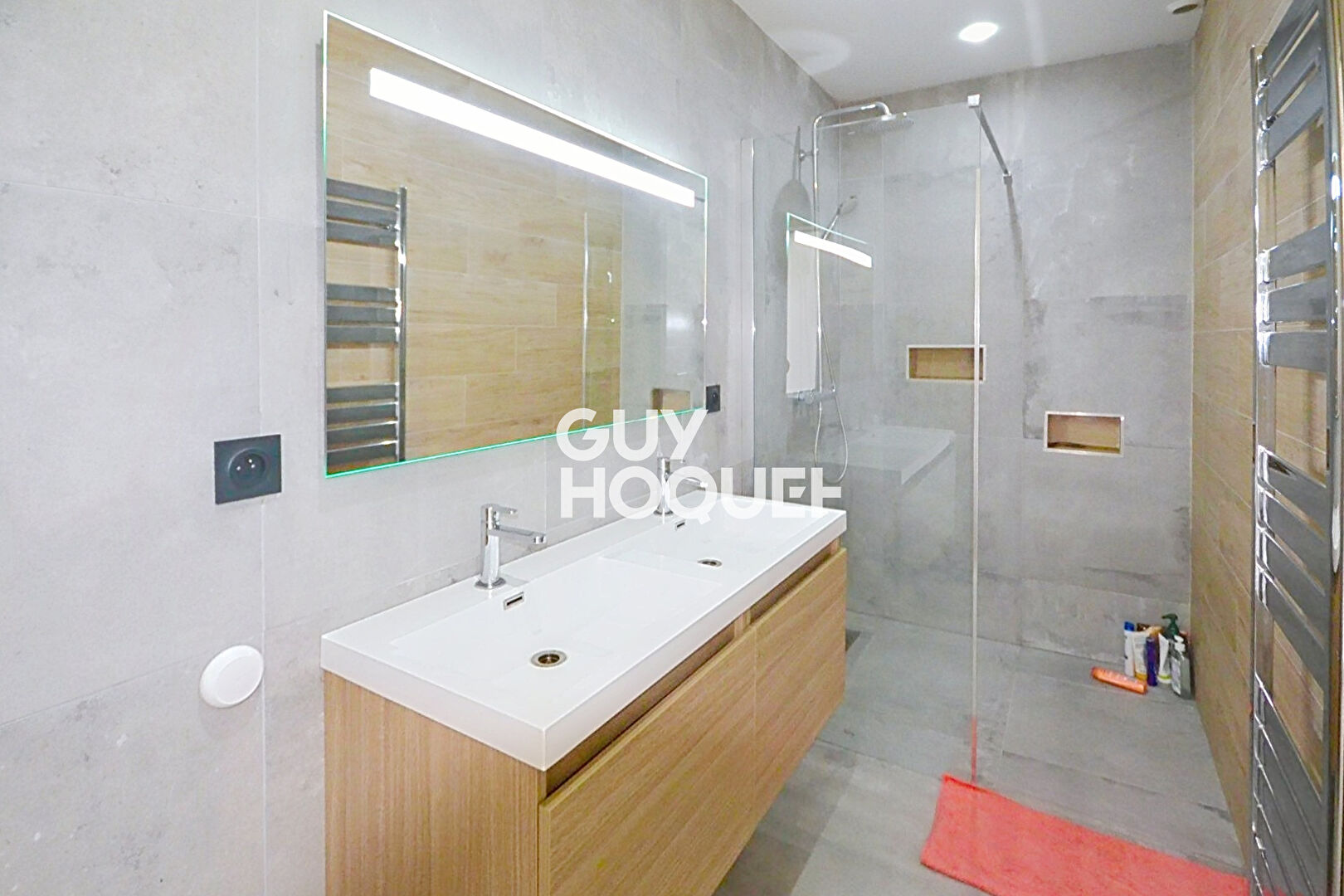 EXCLUSIVITE - Mougins Proche de l'accès A8 et des écoles et de Cannes