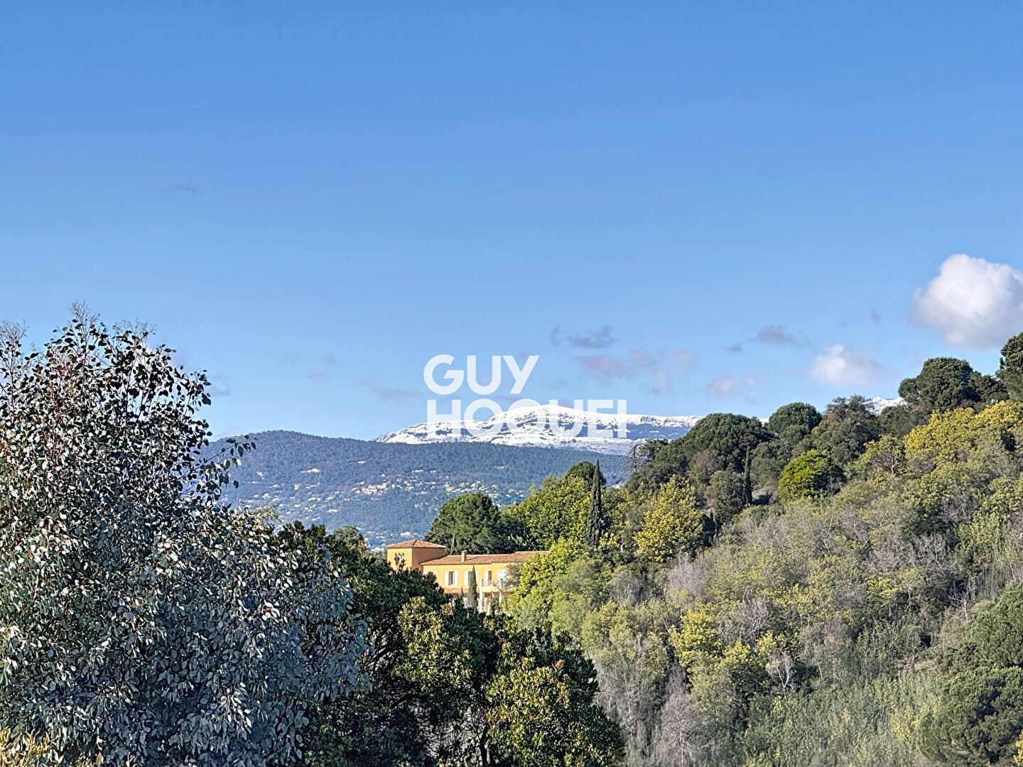 Terrain à bâtir au calme avec vue dégagée à La Roquette-sur-Siagne