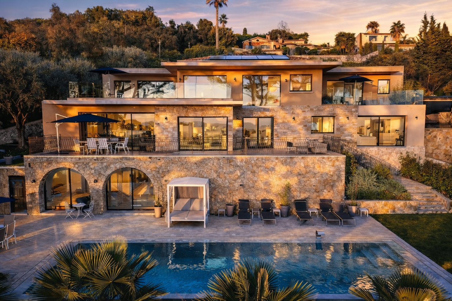 Maison d'exception à vendre à Mougins - Vue mer imprenable