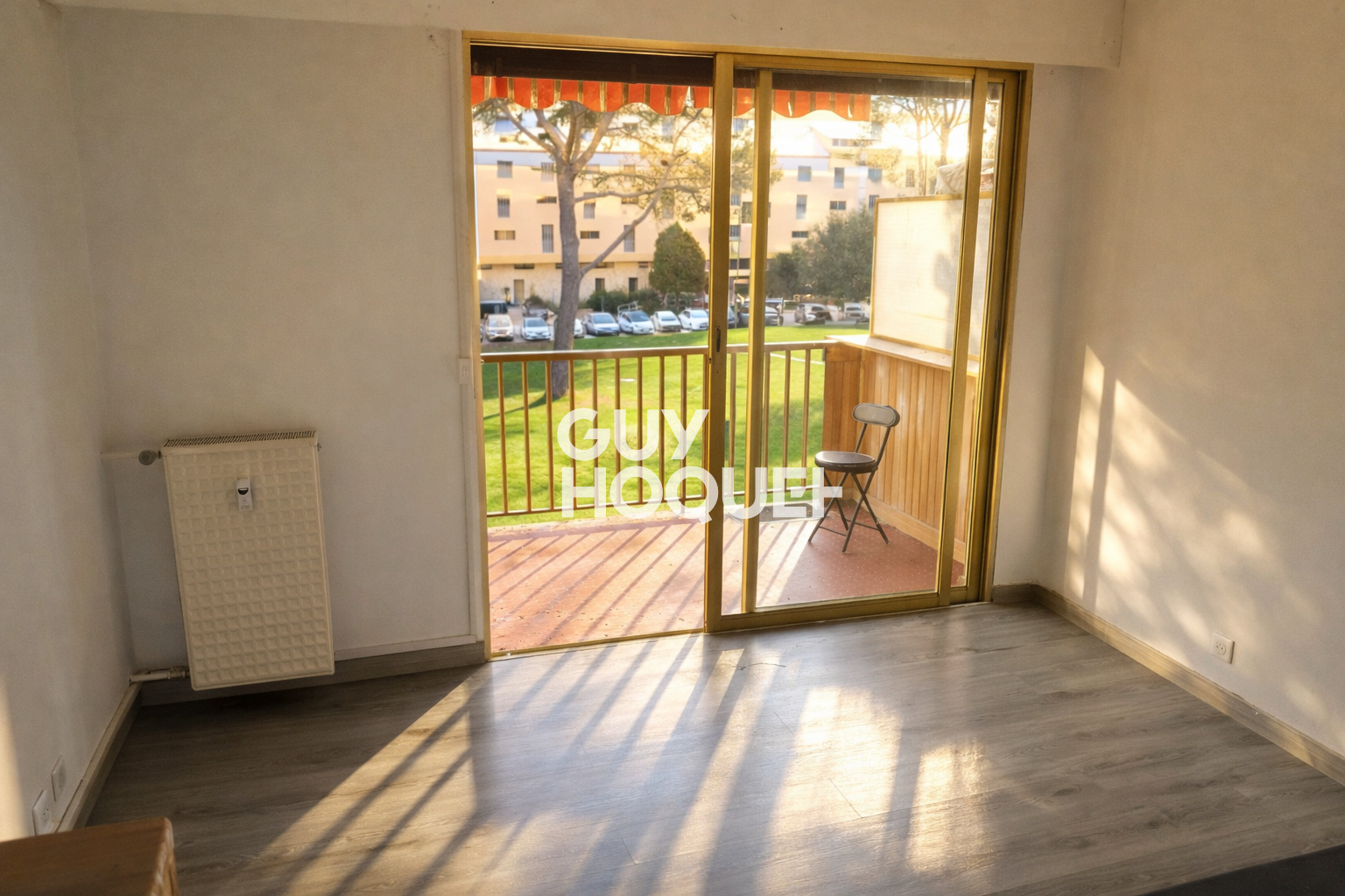 Charmant studio à vendre à Peymeinade, vue pinède