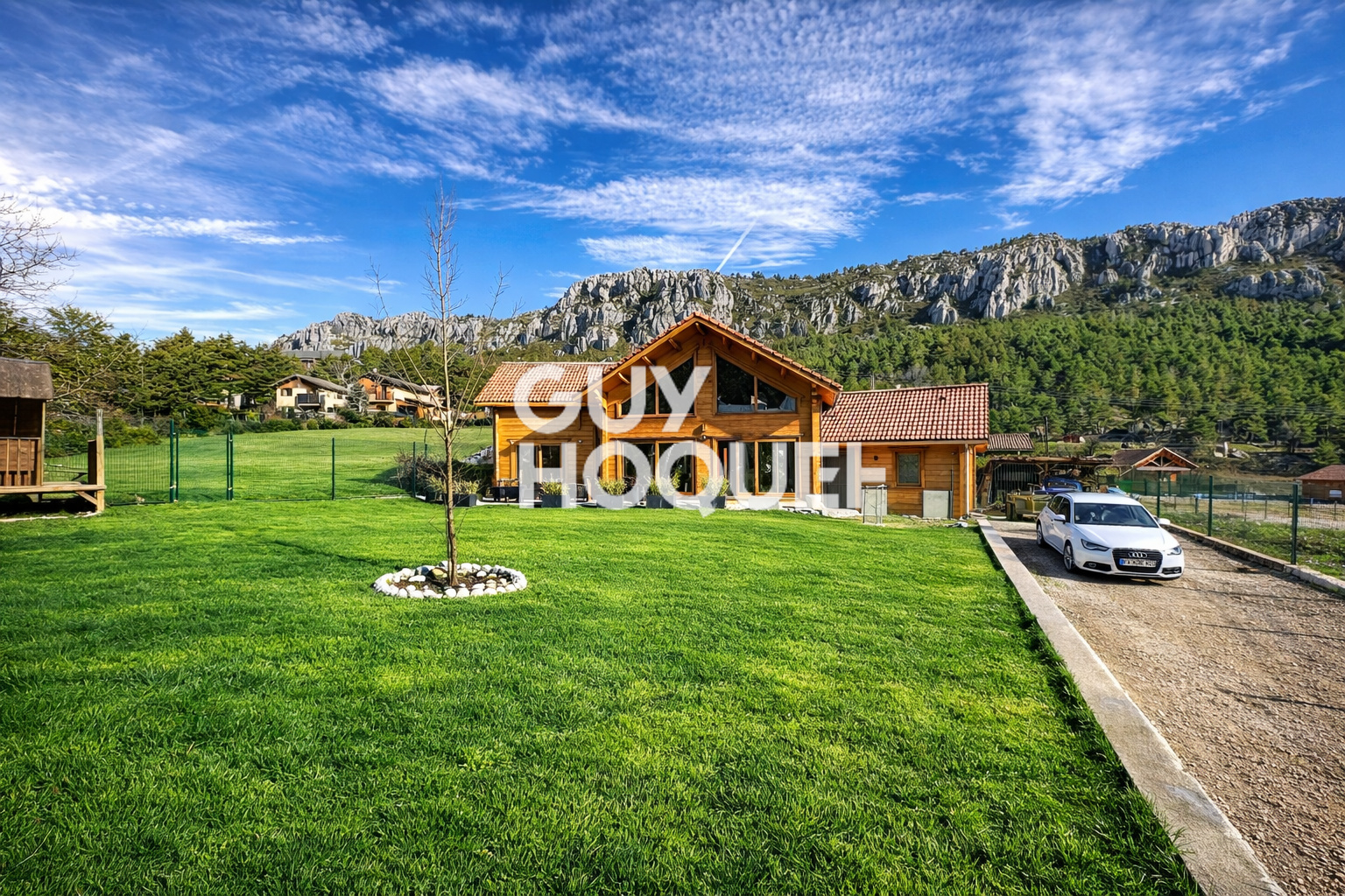 Chalet à vendre à Andon avec vue montagne exceptionnelle