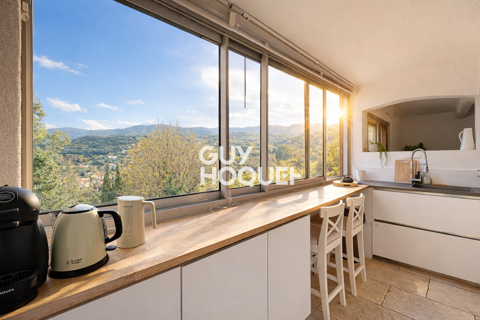 Appartement 3 pièces lumineux à vendre à Pégomas - Vue dégagée, calme et confort