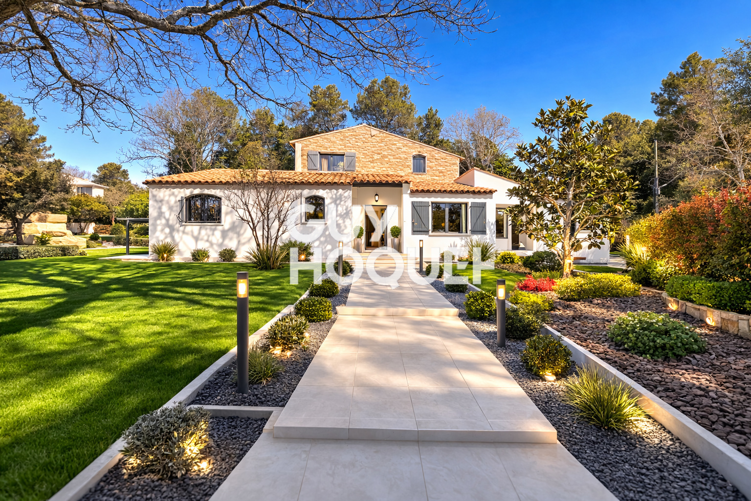 Propriété de caractère à Roquefort-les-Pins