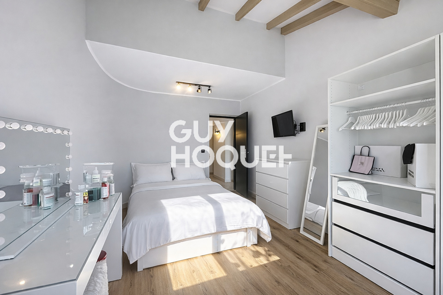 Propriété de caractère à Roquefort-les-Pins