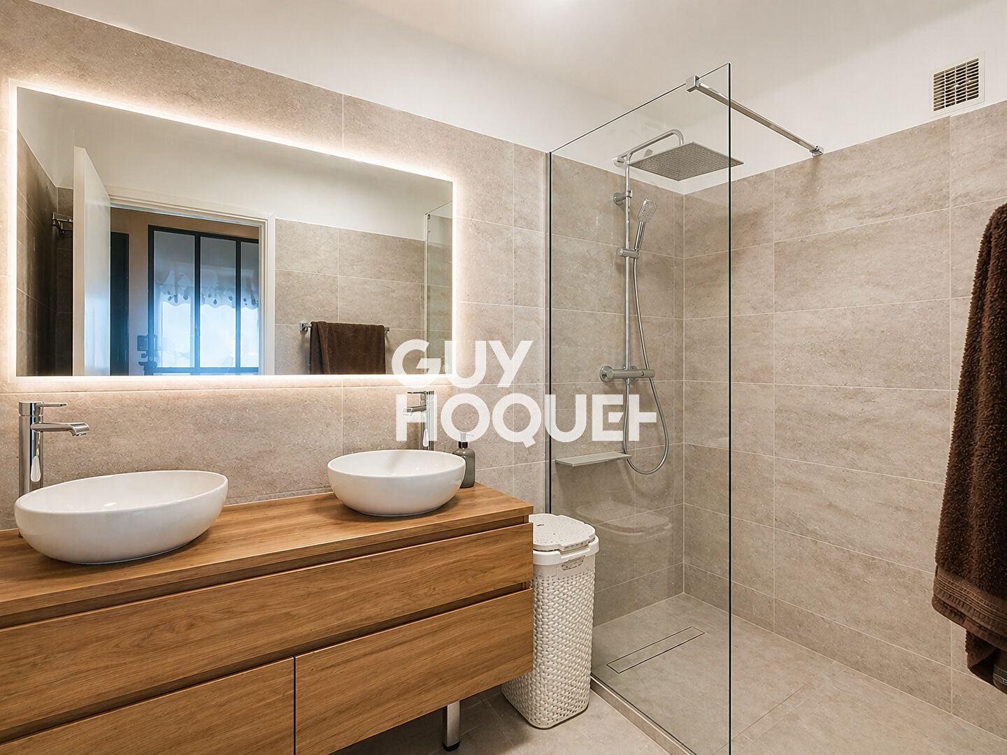 Appartement 3 pièces vue mer - Terrasse plein sud - Parking + cave