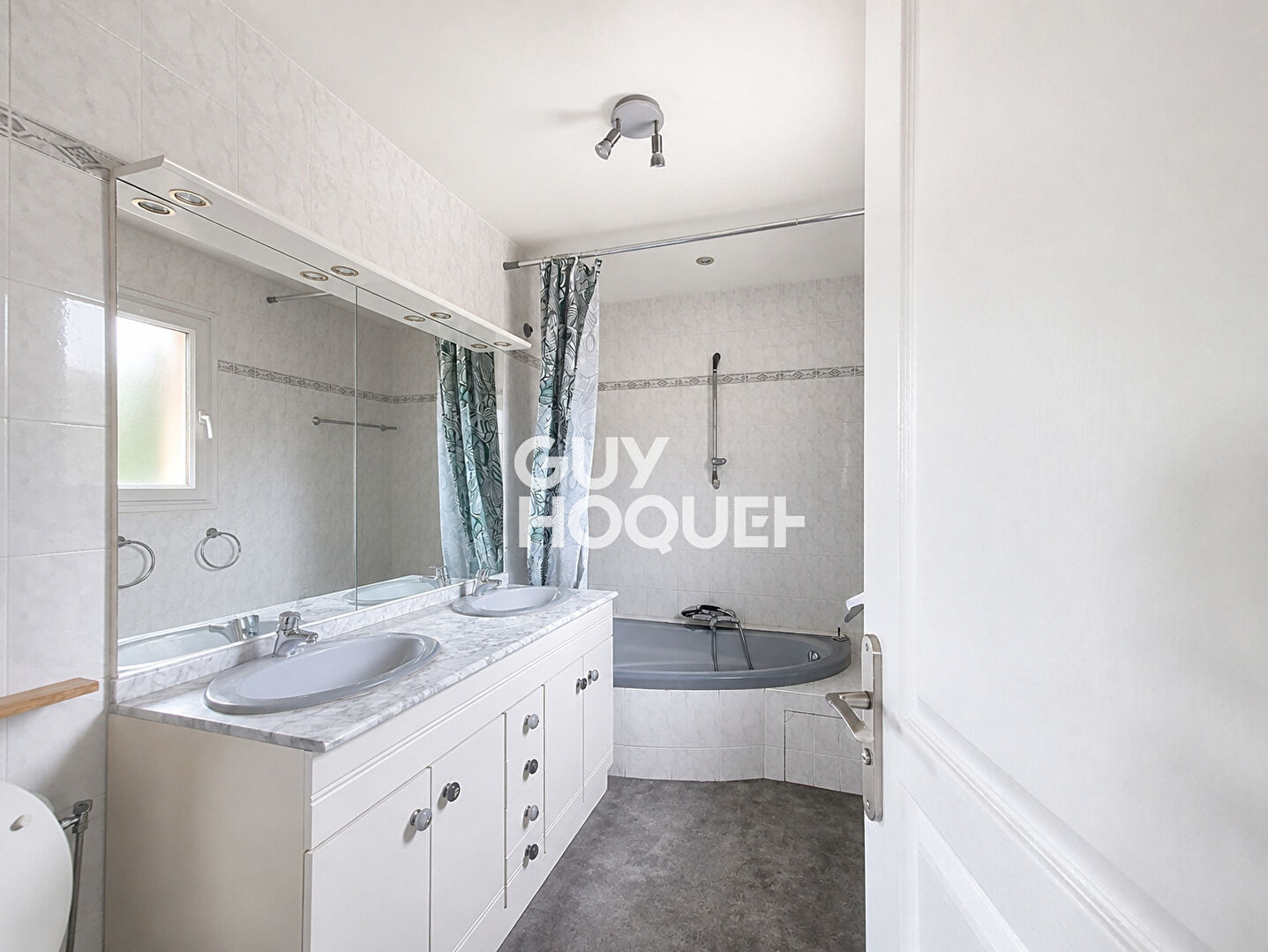 Maison d'exception à vendre à Mougins - Exclusivité Guy Hoquet MOUANS-SARTOUX