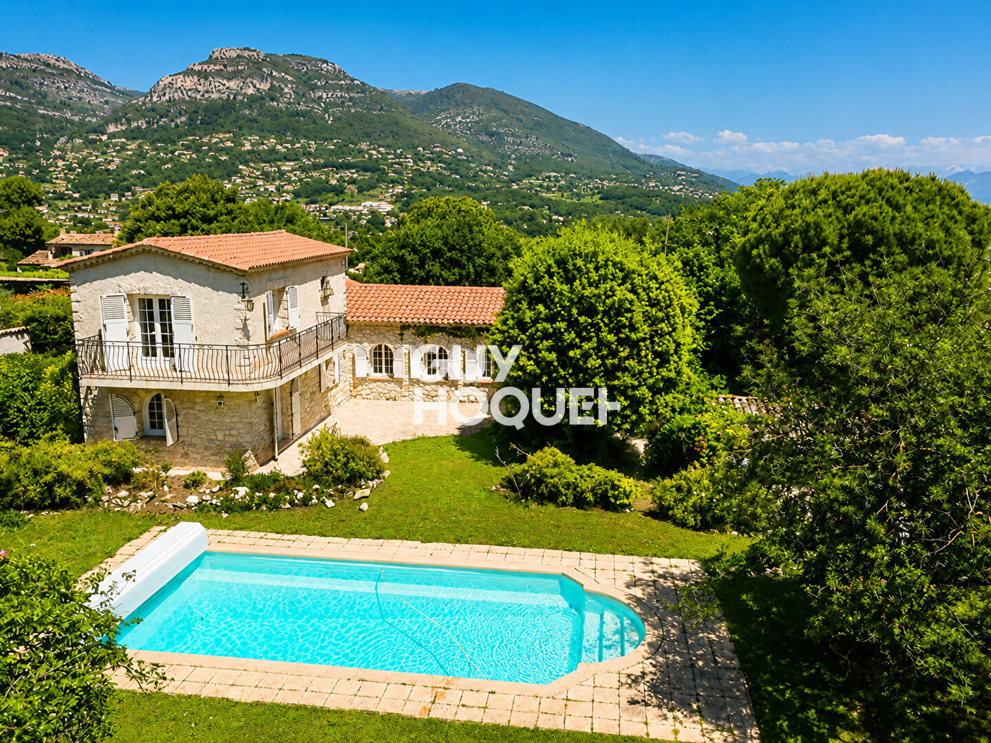Magnifique villa en pierre 260m²