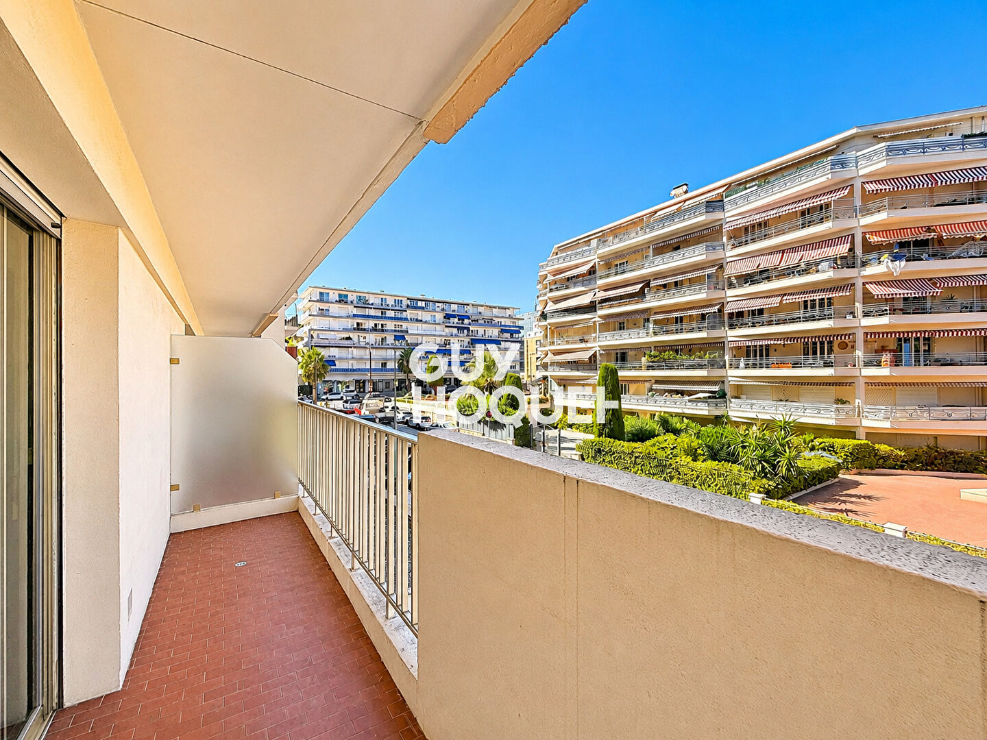 Studio avec balcon - Le Cannet limite Cannes, secteur Carnot