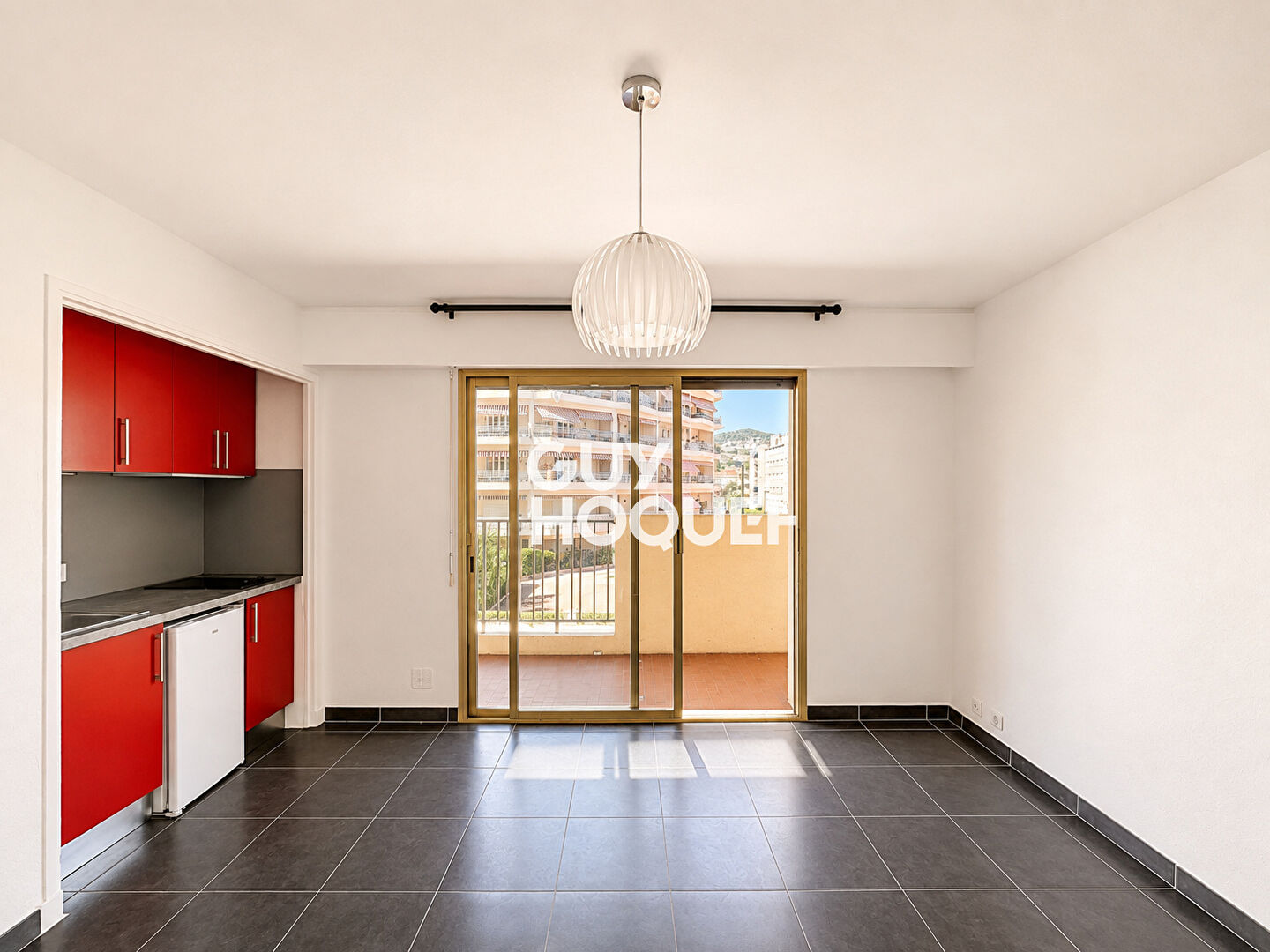 Studio avec balcon - Le Cannet limite Cannes, secteur Carnot