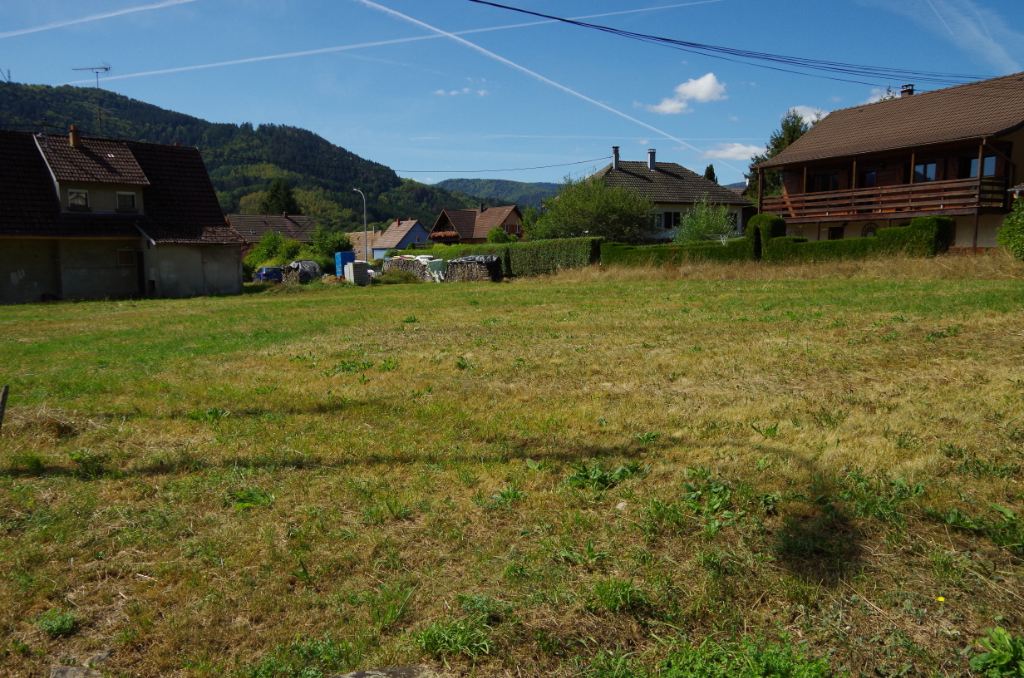 Terrain constructible  de  8 ares