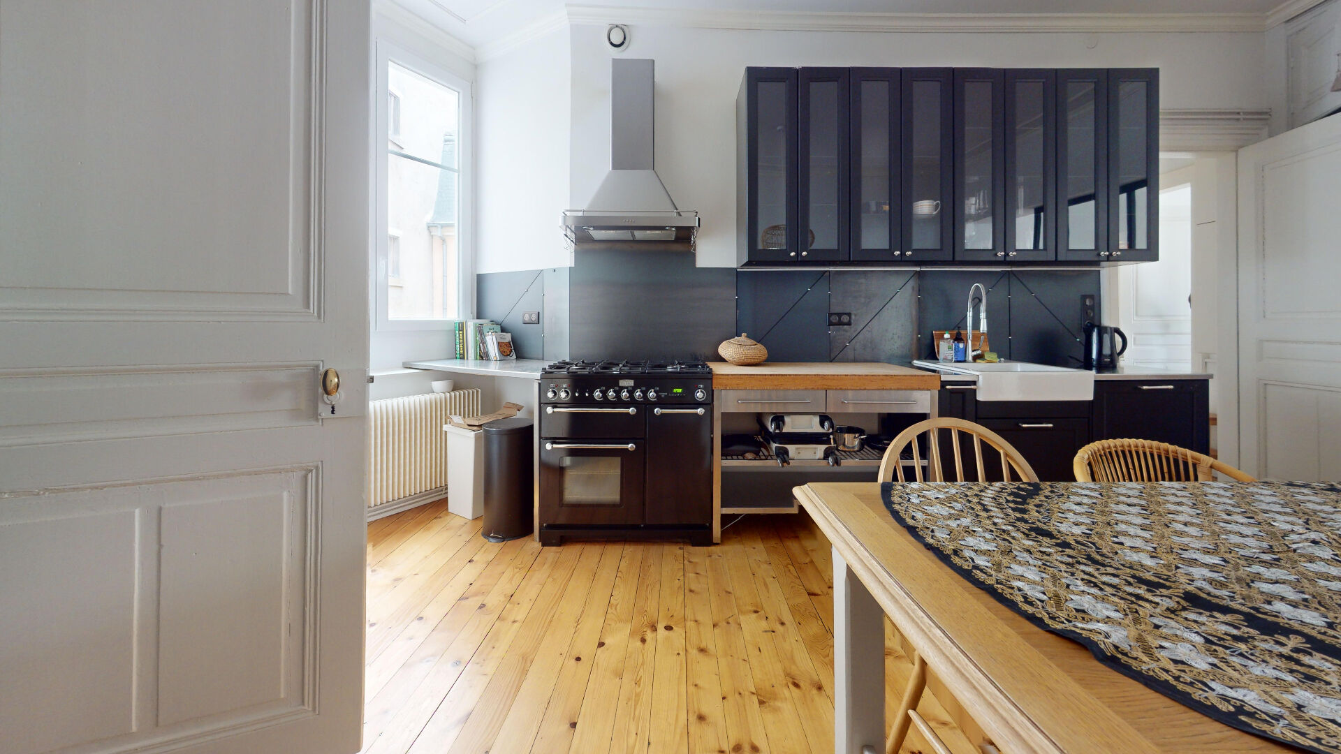 MULHOUSE : appartement T3 MEUBLE (93 m²) à louer
