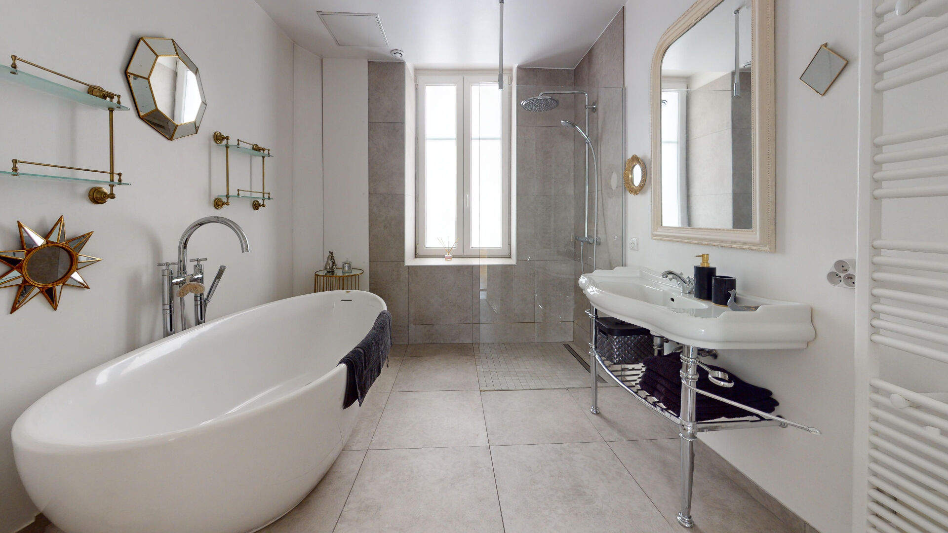 MULHOUSE : appartement T3 MEUBLE (93 m²) à louer
