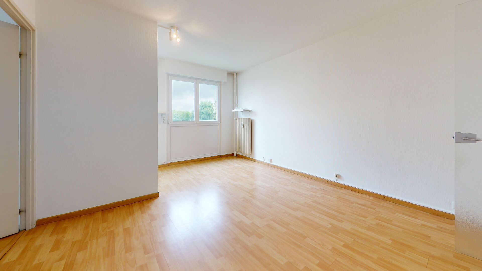 À louer : Charmant appartement 2 pièces à Mulhouse avec balcon et garage fermé en sous sol !