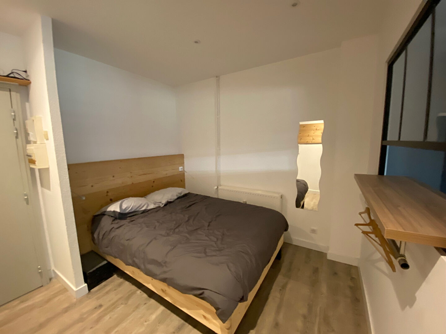 Charmant Appartement 1 Pièce BIS avec coin nuit  à Louer à Mulhouse - honoraies d'agence offert !