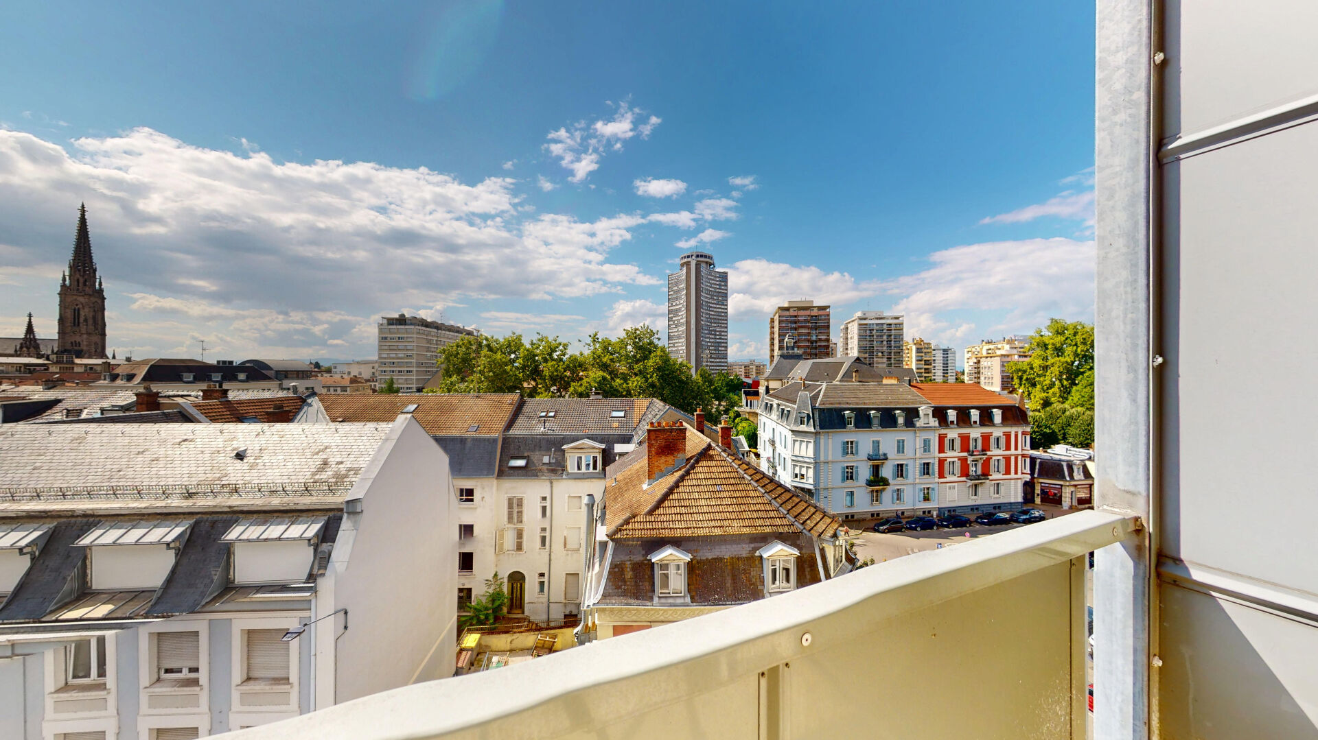 À vendre : Appartement 2 pièces à MULHOUSE Parc Salvator - 51 000 