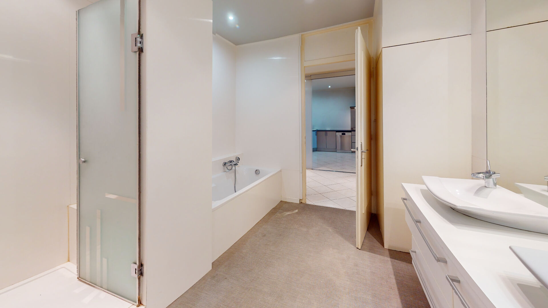 Centre historique 140m2: Appartement spacieux de 4 pièces à Mulhouse