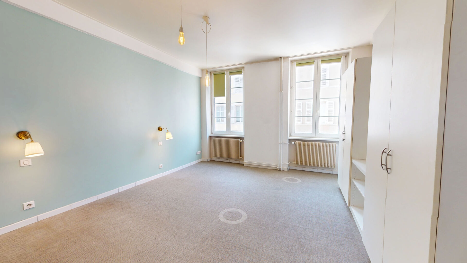 Centre historique 140m2: Appartement spacieux de 4 pièces à Mulhouse