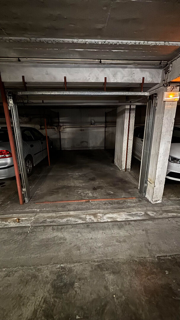Parking / box Mulhouse