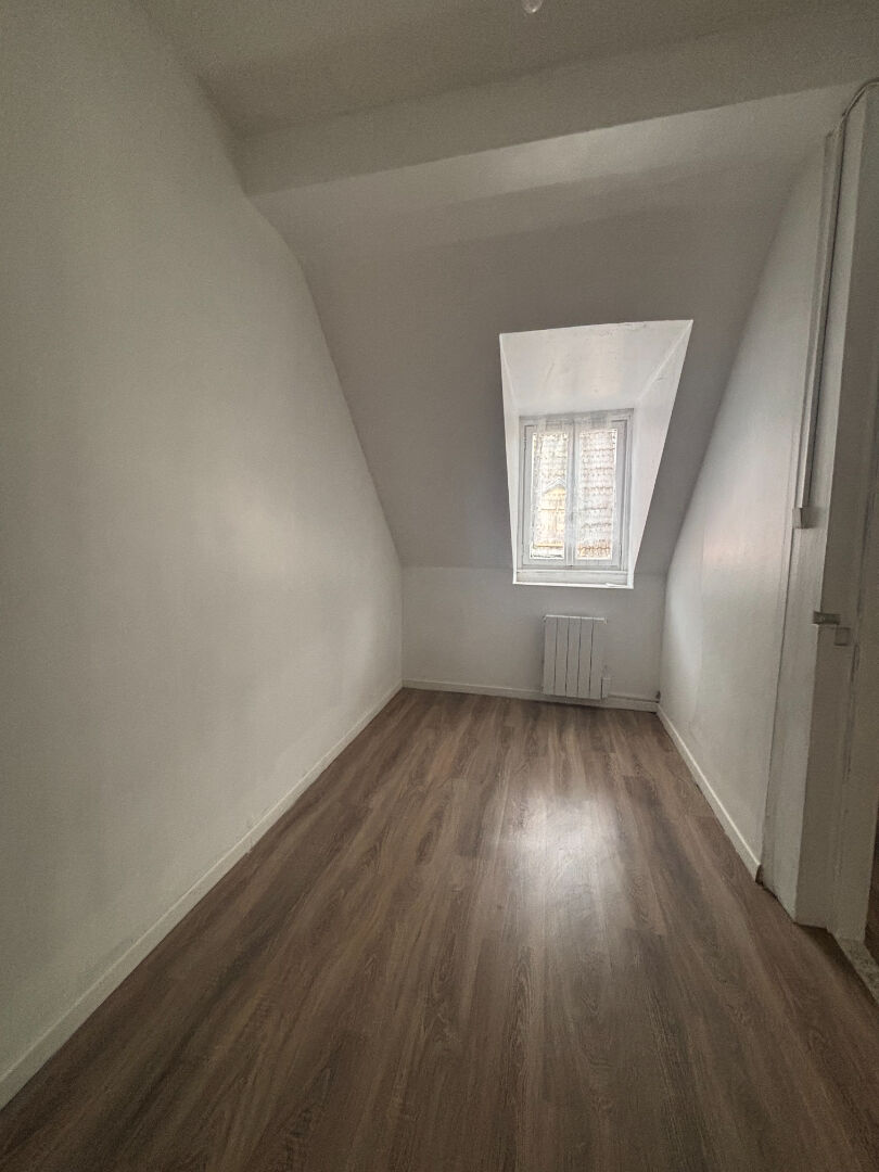 Appartement 3 pièces à louer à Mulhouse, dernier étage